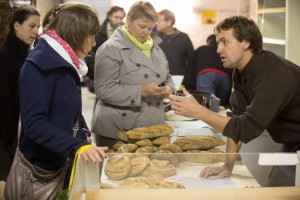 Distribution du pain à l'Amap, le mercredi soir